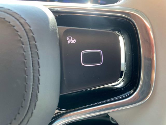 New 2026 Lincoln Navigator Black Label AWD/4WD image 17
