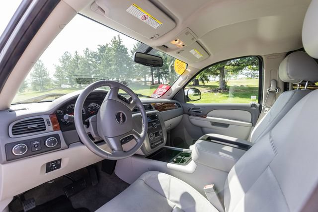 Used 2012 GMC Sierra 2500 SLT w/ SLT Convenience Package AWD/4WD image 9