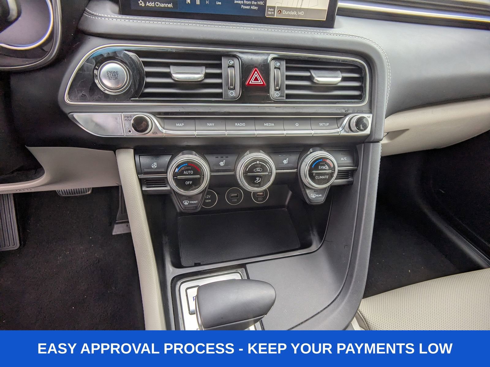 Used 2023 Genesis G70 2.0T image 34