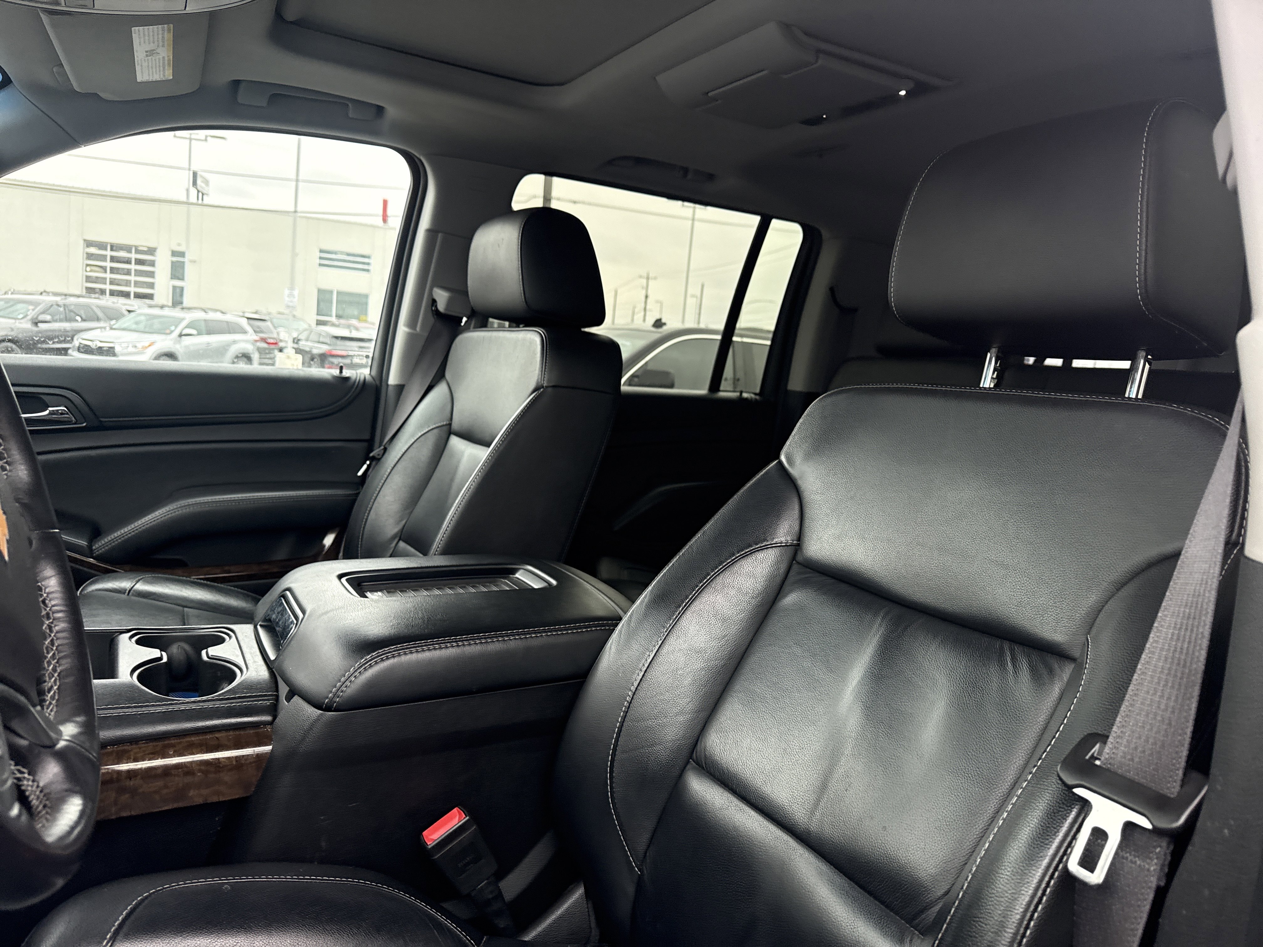 Used 2016 Chevrolet Suburban LT AWD/4WD image 7