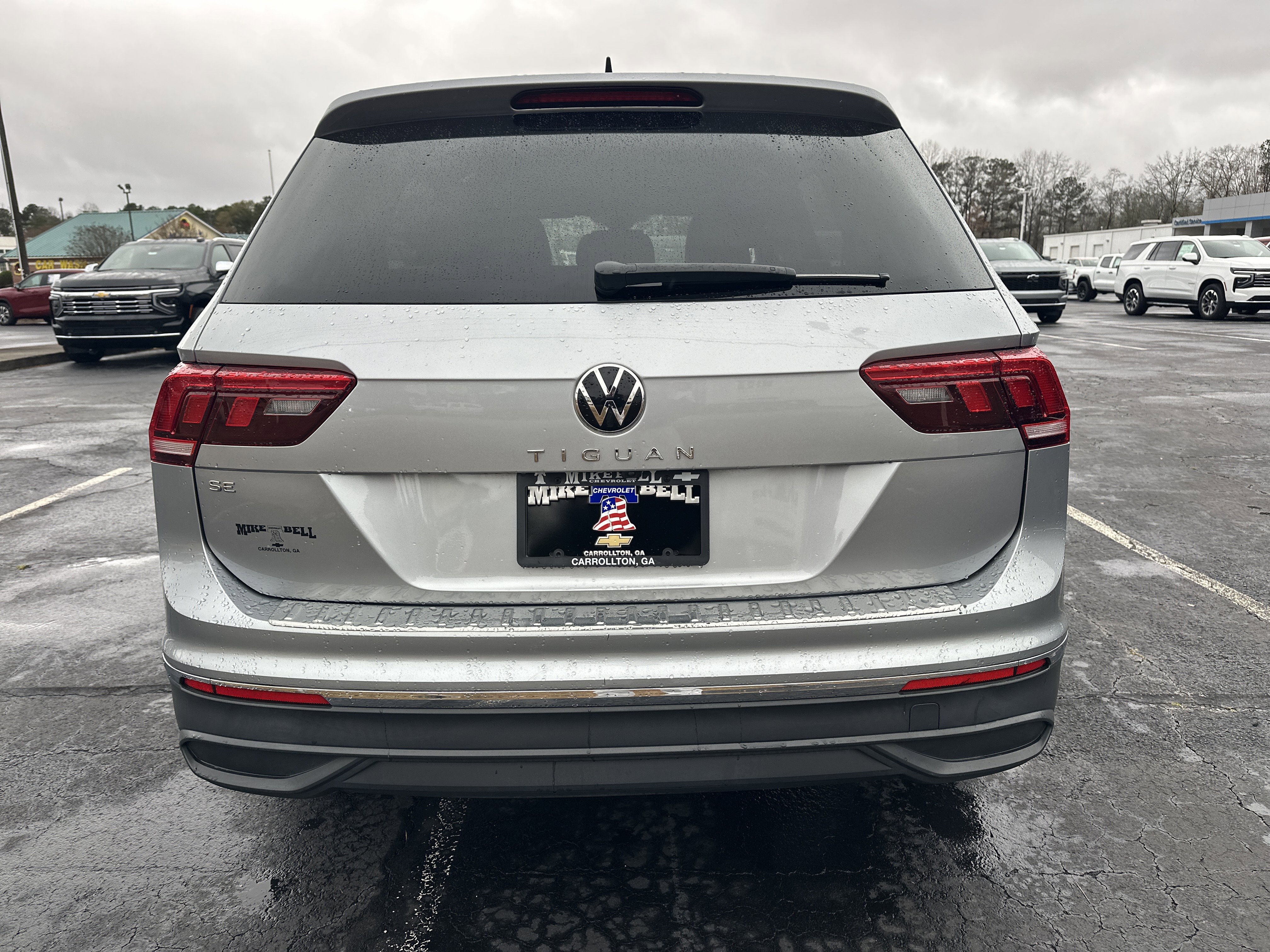 Used 2022 Volkswagen Tiguan SE image 7