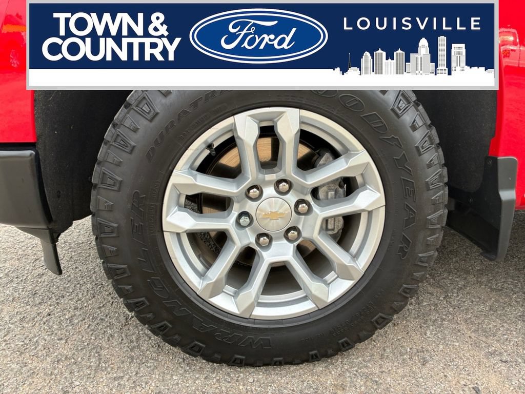 Used 2023 Chevrolet Silverado 1500 W/T w/ Z71 Off-Road Package AWD/4WD image 24