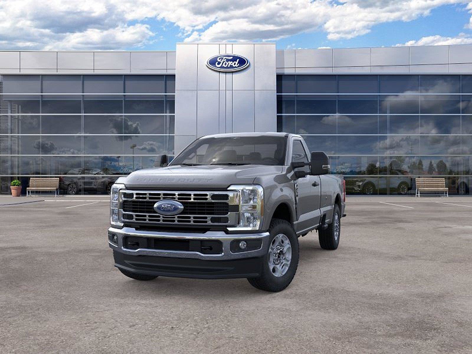 New 2026 Ford F250 XLT w/ FX4 Off-Road Package AWD/4WD image 2