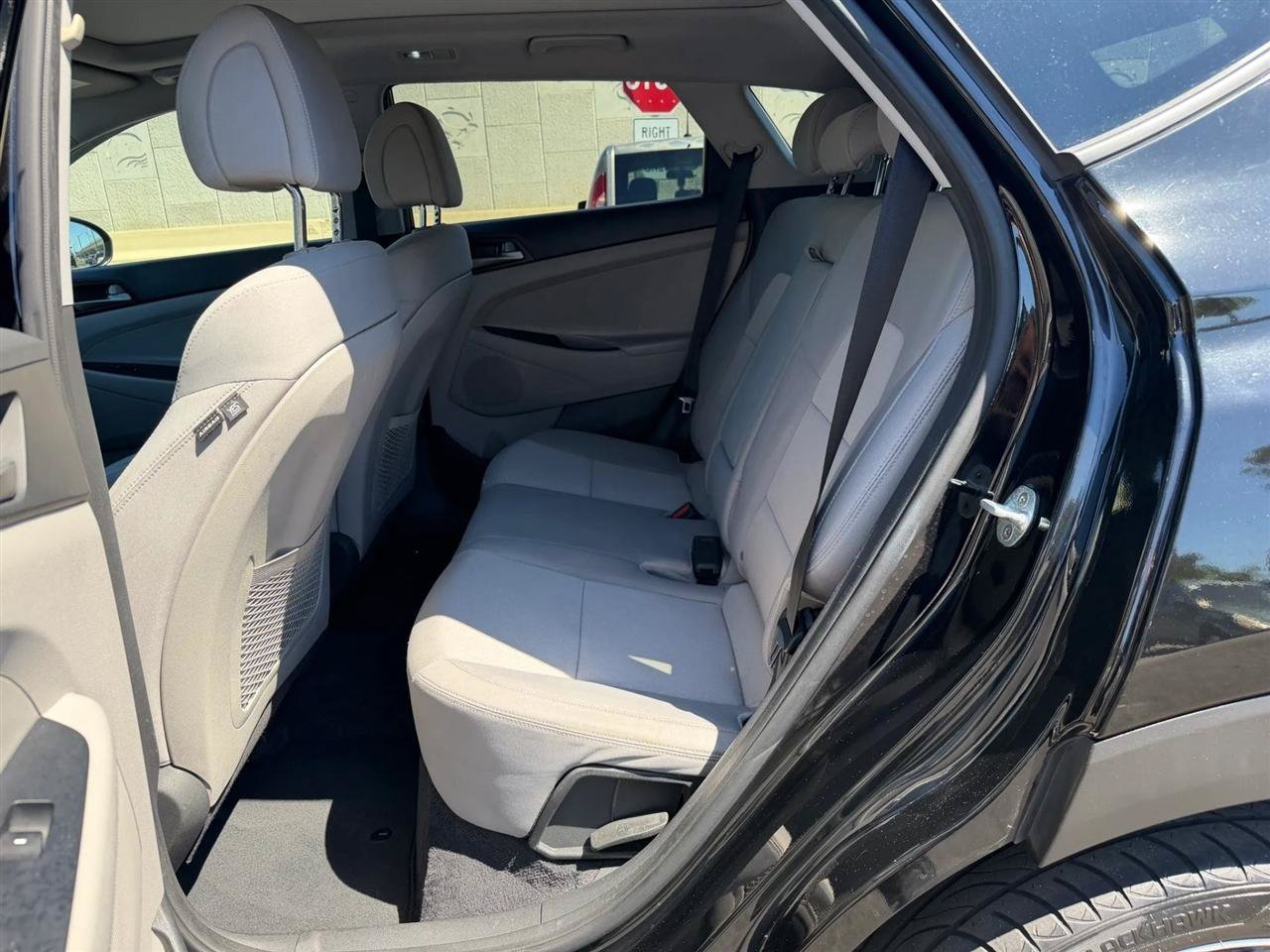 Used 2018 Hyundai Tucson Value FWD image 36