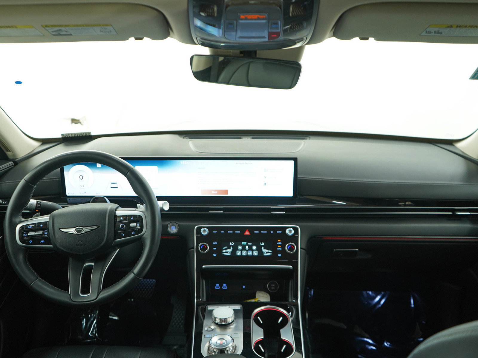 Used 2025 Genesis GV80 2.5T Standard AWD/4WD image 13