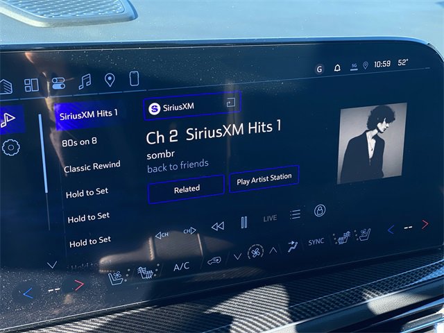 New 2026 Chevrolet Traverse High Country w/ LPO, Floor Liner Package image 19