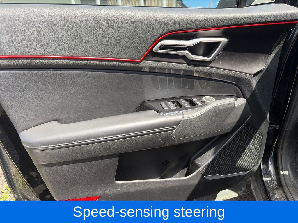 Used 2023 Kia Sportage EX image 17