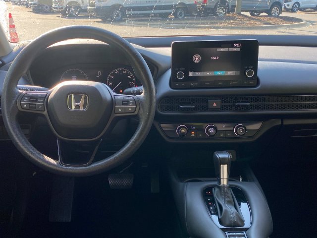 Used 2024 Honda HR-V LX image 5