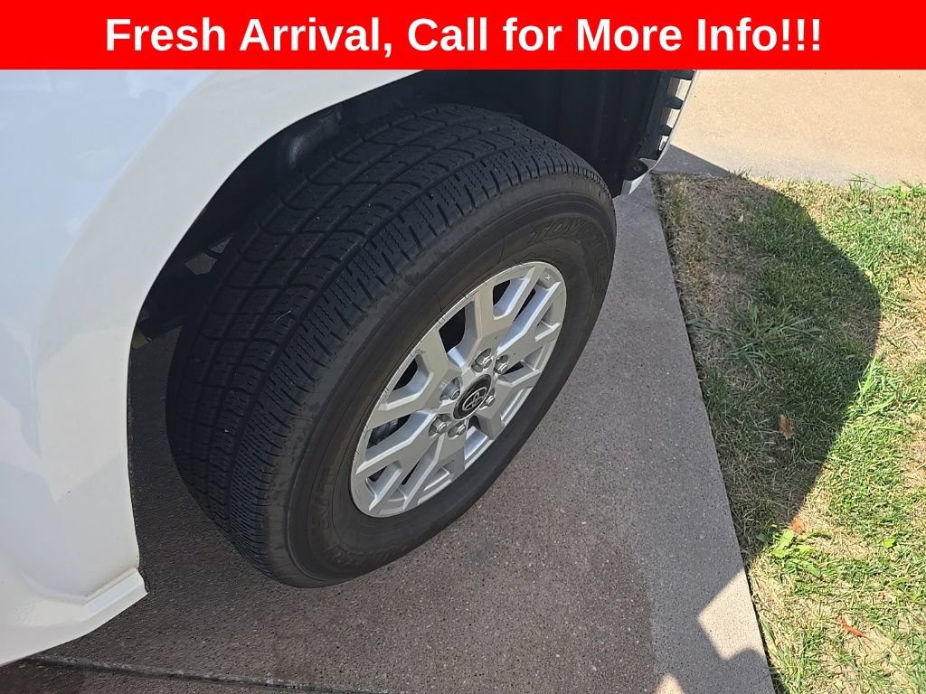 Used 2025 Toyota Tacoma SR w/ SR Upgrade Package RWD image 19