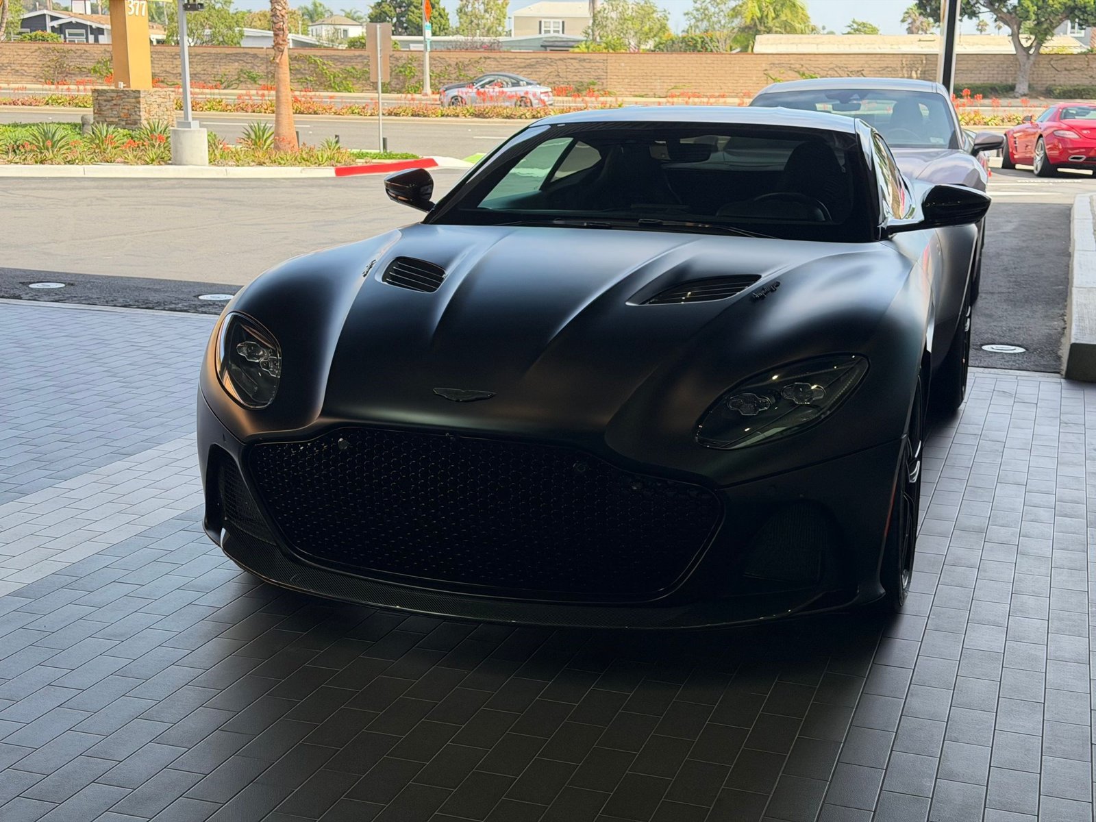 Used 2021 Aston Martin DBS Superleggera RWD image 5
