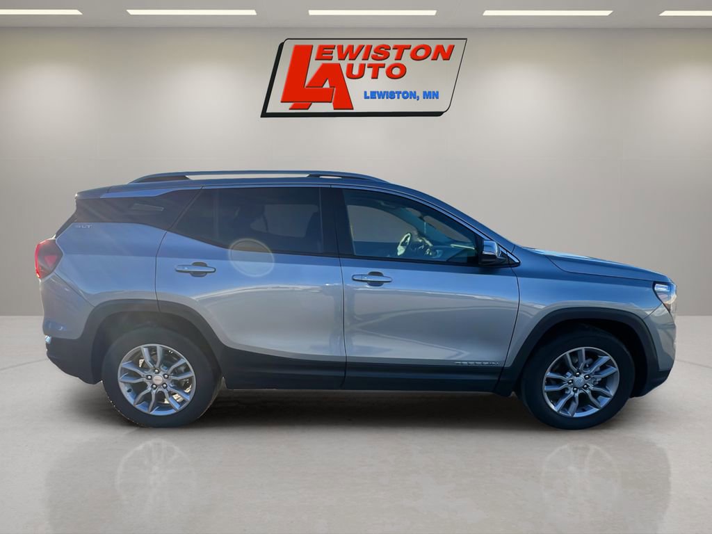 Certified 2024 GMC Terrain SLT w/ Infotainment Package II image 13