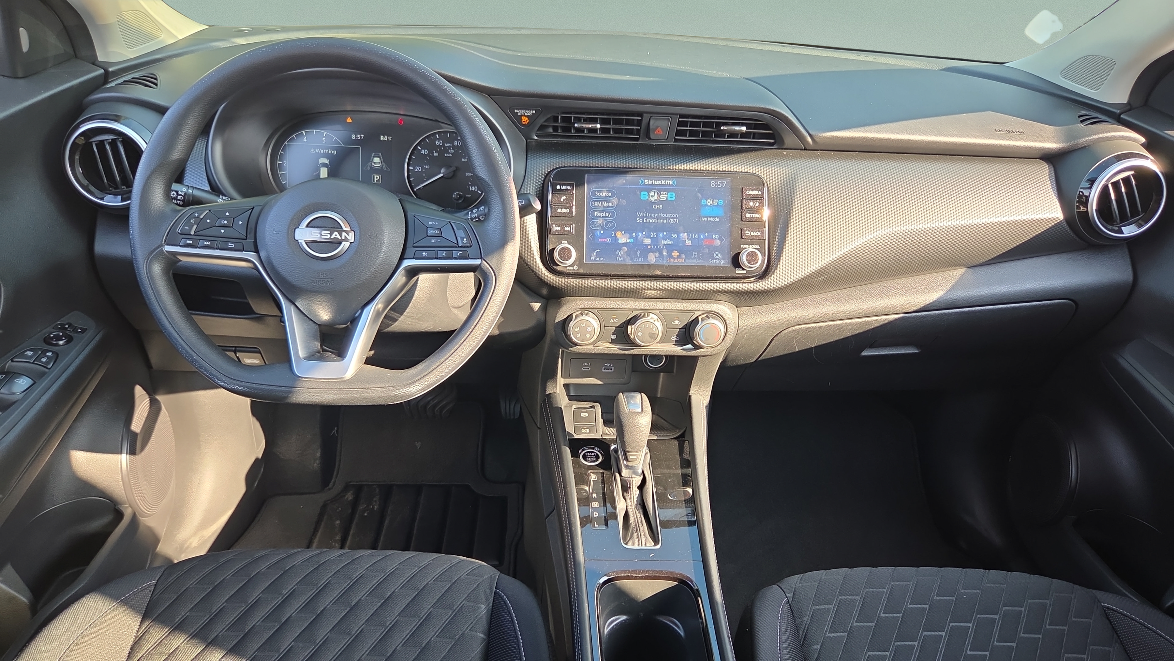 Used 2023 Nissan Kicks SV FWD image 12