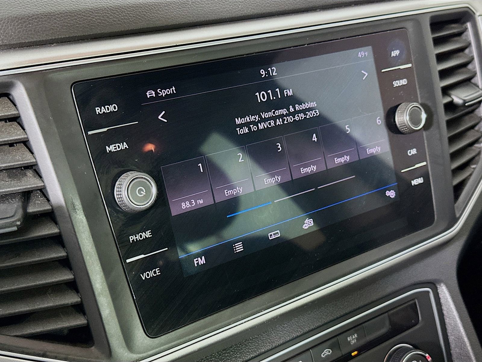 Used 2018 Volkswagen Atlas Launch Edition image 15