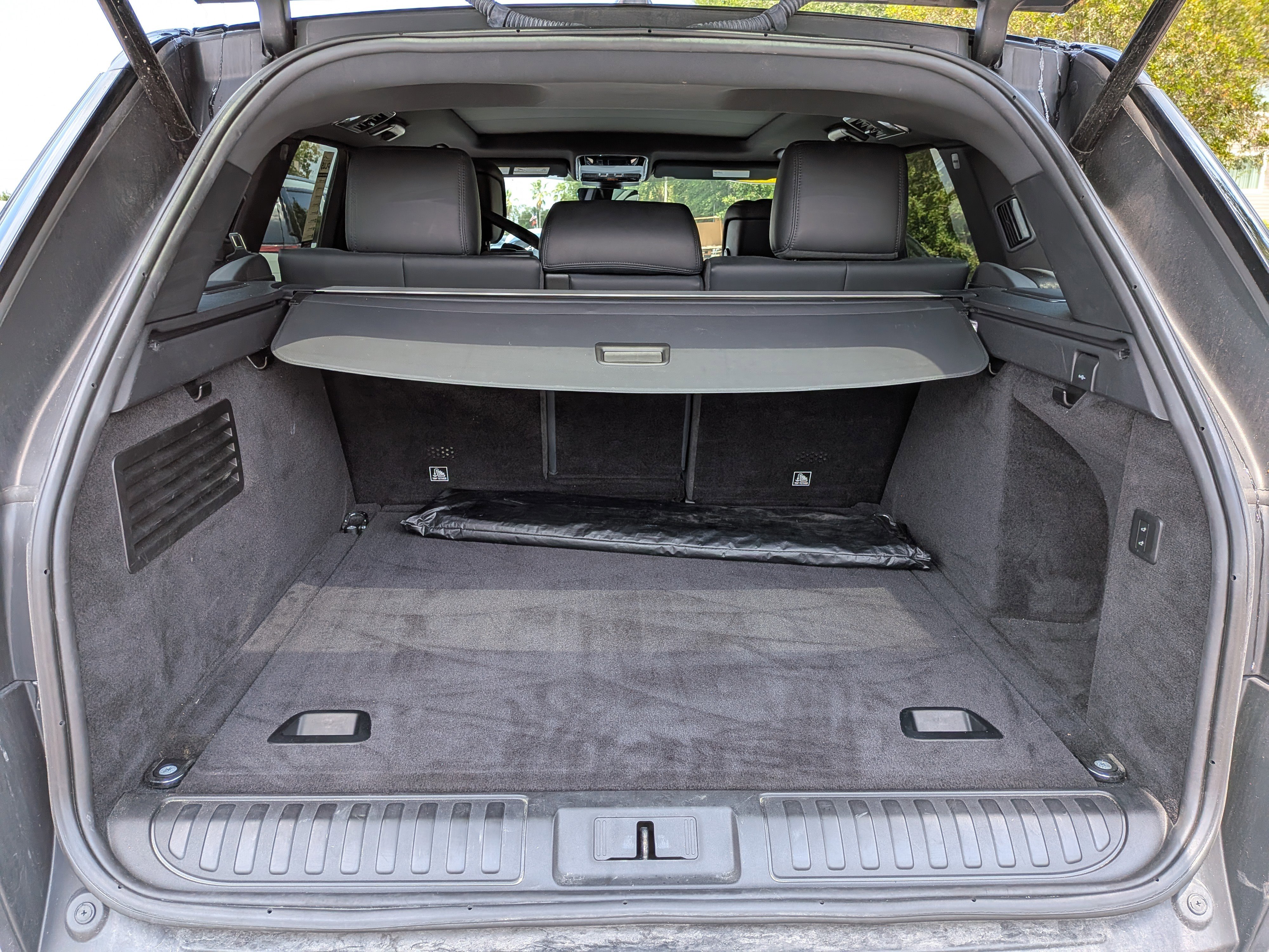 Used 2020 Land Rover Range Rover Sport HSE Dynamic image 13