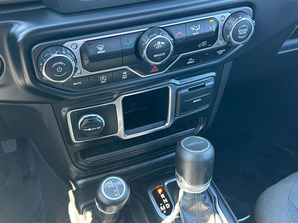 Used 2023 Jeep Gladiator Sport image 26