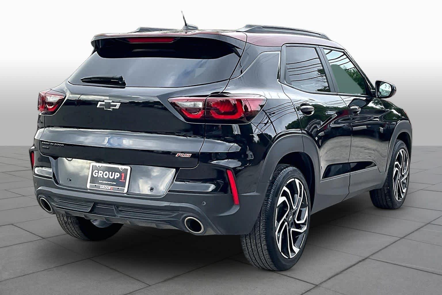 Used 2025 Chevrolet TrailBlazer RS w/ Convenience Package AWD/4WD image 13