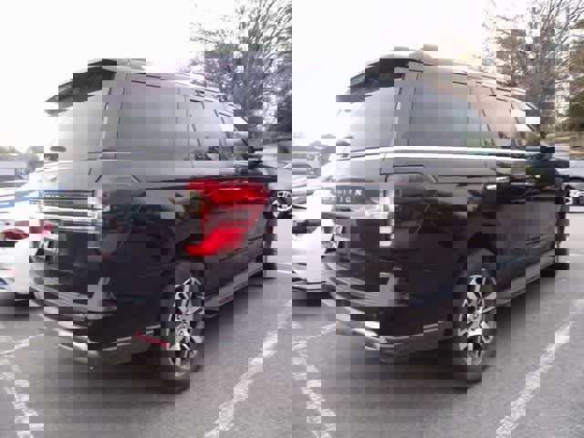 Certified 2024 Ford Expedition Limited image 6