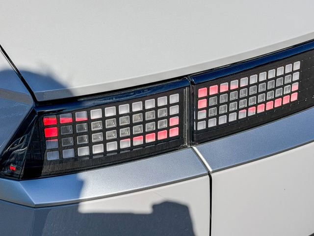 Certified 2025 Hyundai Ioniq 5 SE RWD image 10