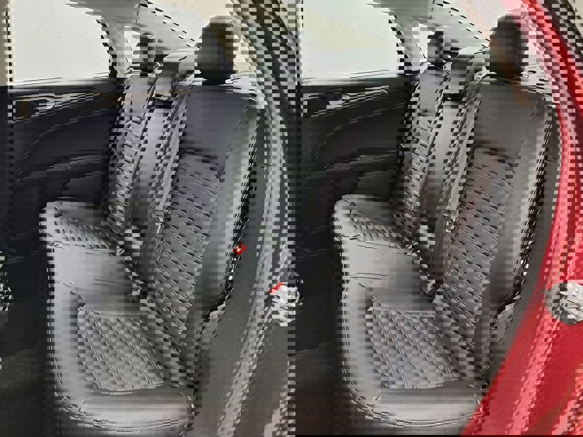 Used 2014 Ford Fusion Energi SE image 21