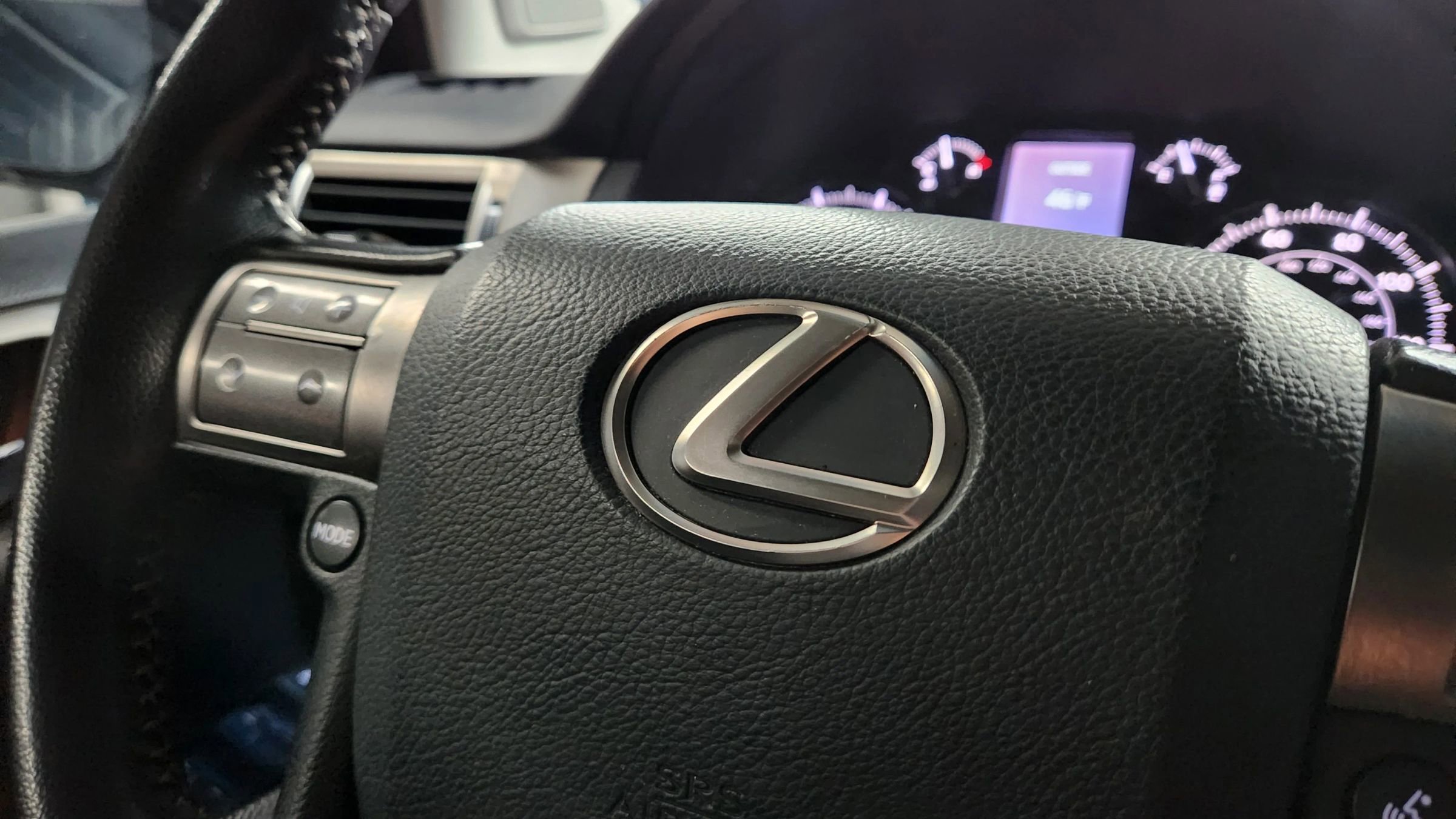 Used 2015 Lexus GX 460 image 28