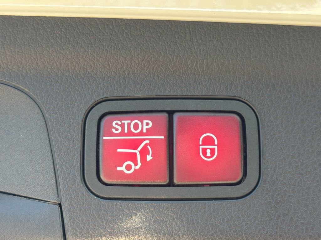 Certified 2023 Mercedes-Benz GLE 350 4MATIC image 35