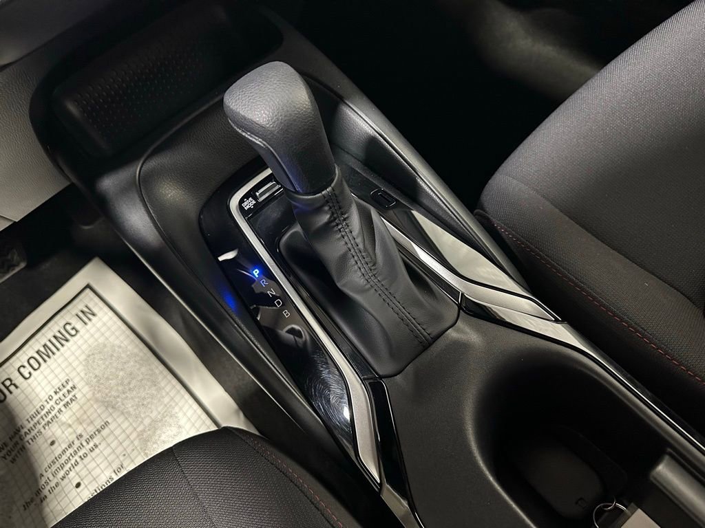 Used 2025 Toyota Corolla SE FWD image 39