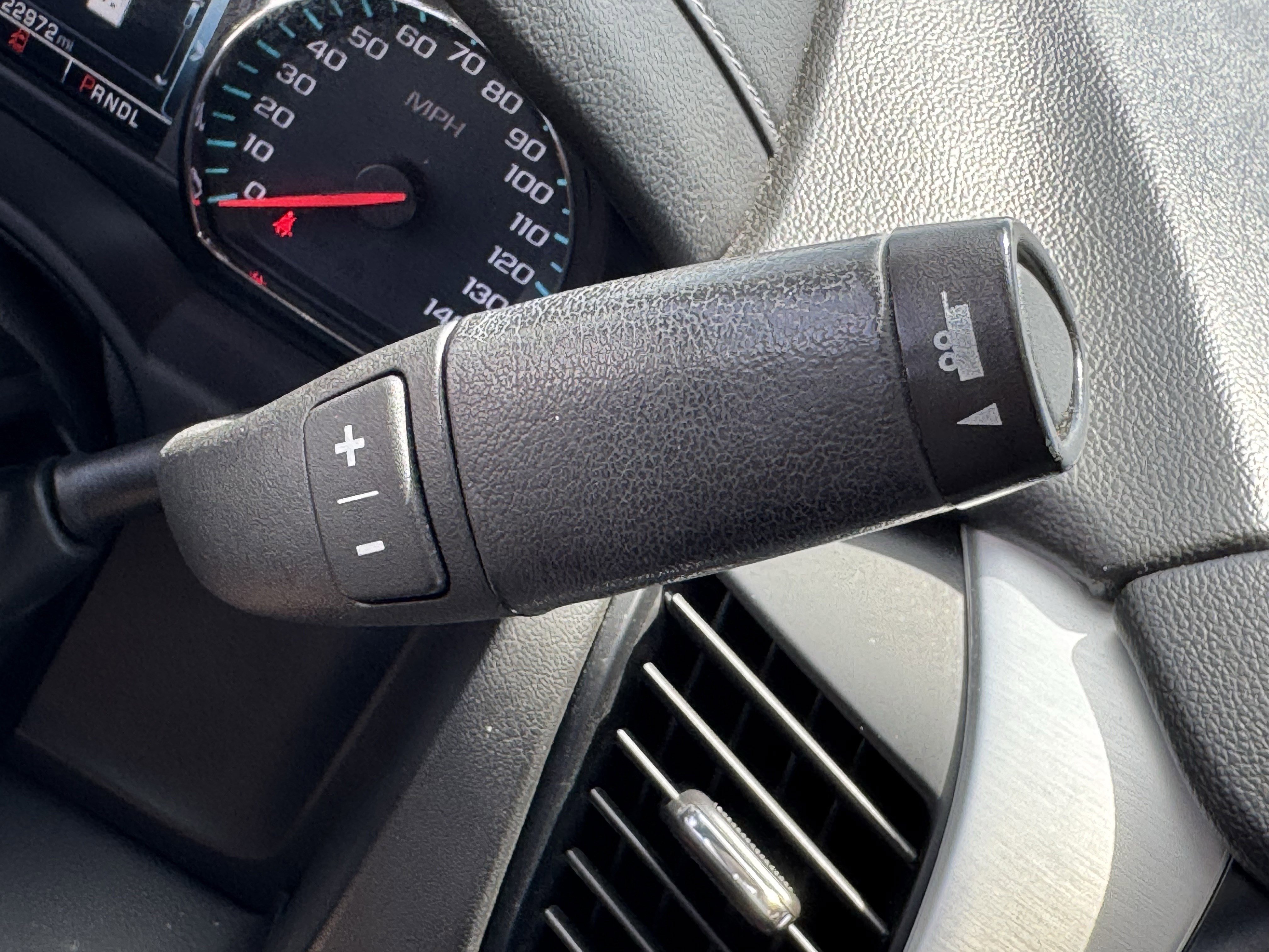 Used 2020 GMC Yukon SLT w/ Open Road Package image 21