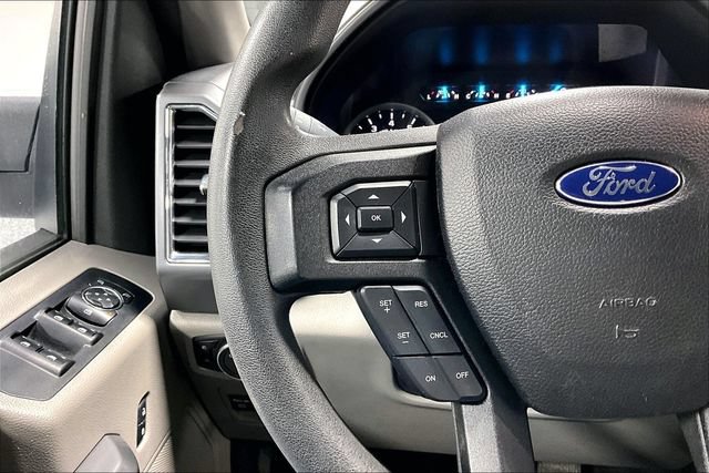 Used 2015 Ford F150 XLT RWD image 12