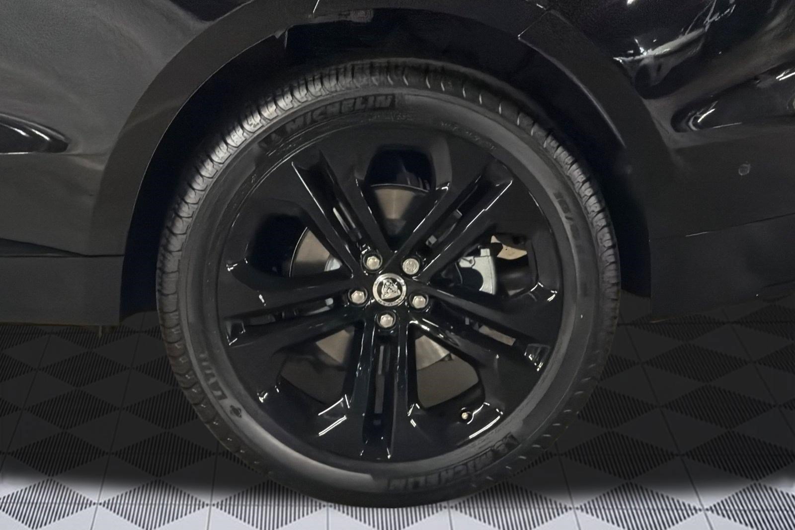 New 2026 Jaguar F-PACE R-Dynamic S AWD/4WD image 13