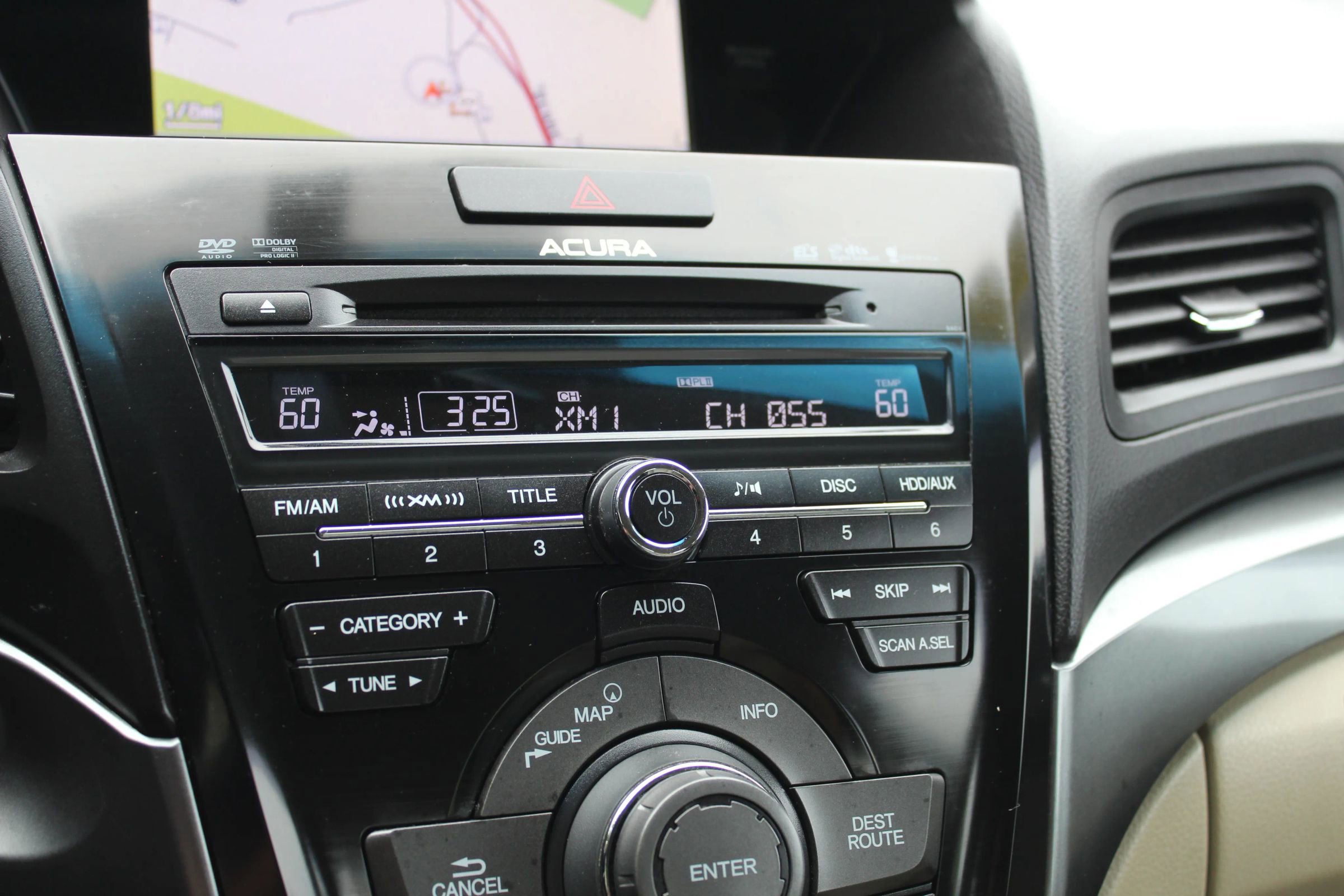 Used 2014 Acura ILX 2.0L Sedan 4D image 30