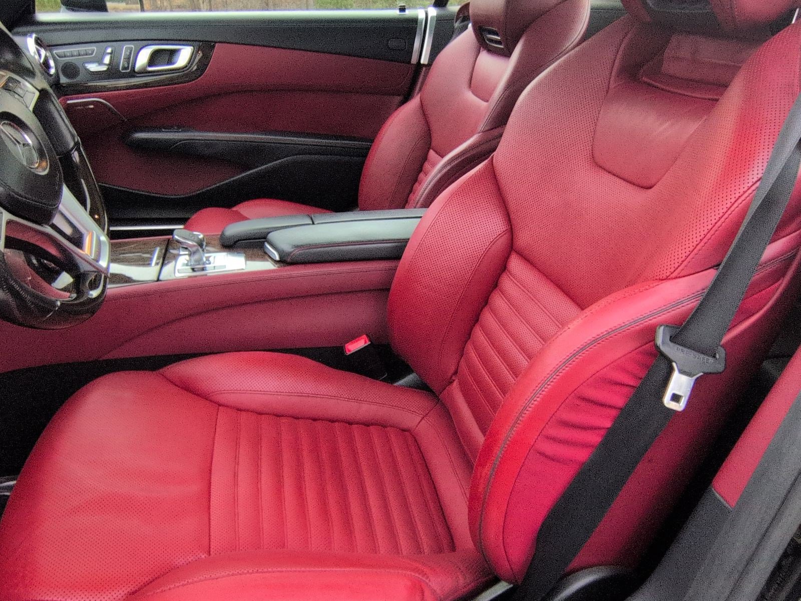 Used 2013 Mercedes-Benz SL 550 image 16