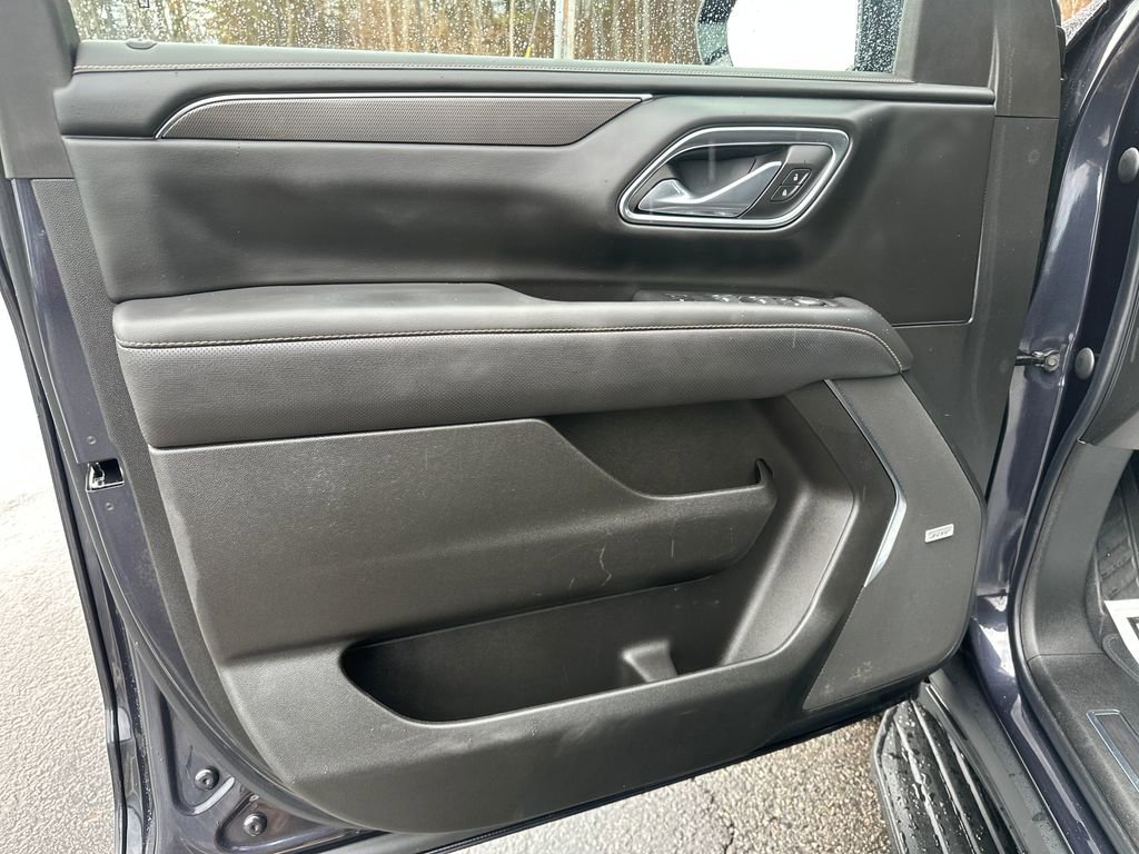 Used 2023 GMC Yukon AT4 image 10