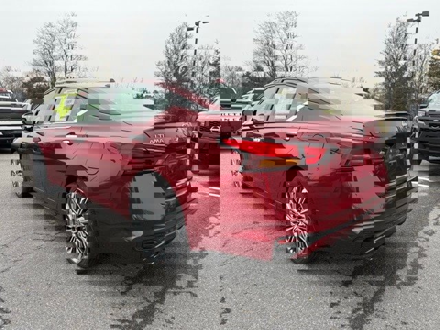 New 2025 Nissan Altima 2.5 SL image 7