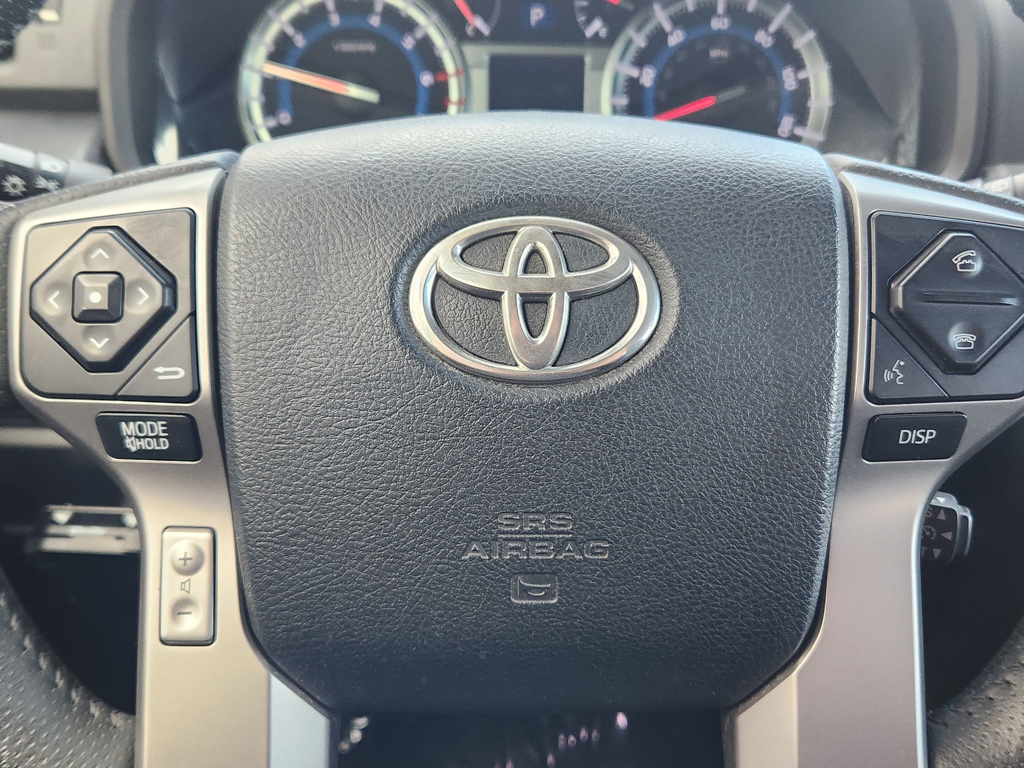 Used 2015 Toyota 4Runner Limited image 7