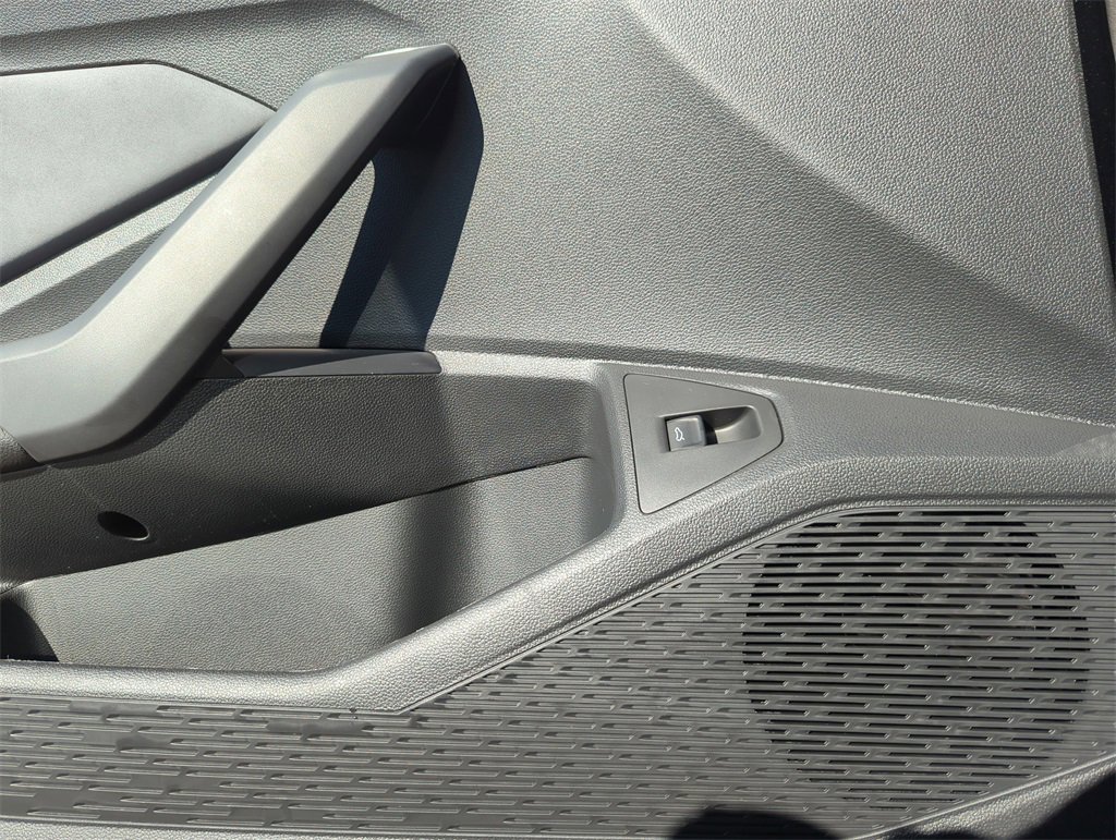 New 2026 Volkswagen Jetta SE image 27