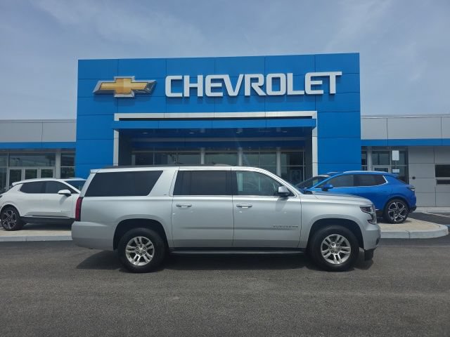 Used 2015 Chevrolet Suburban LT AWD/4WD image 3