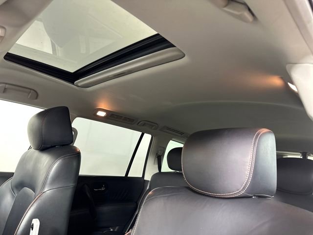 Used 2018 Nissan Armada Platinum image 12