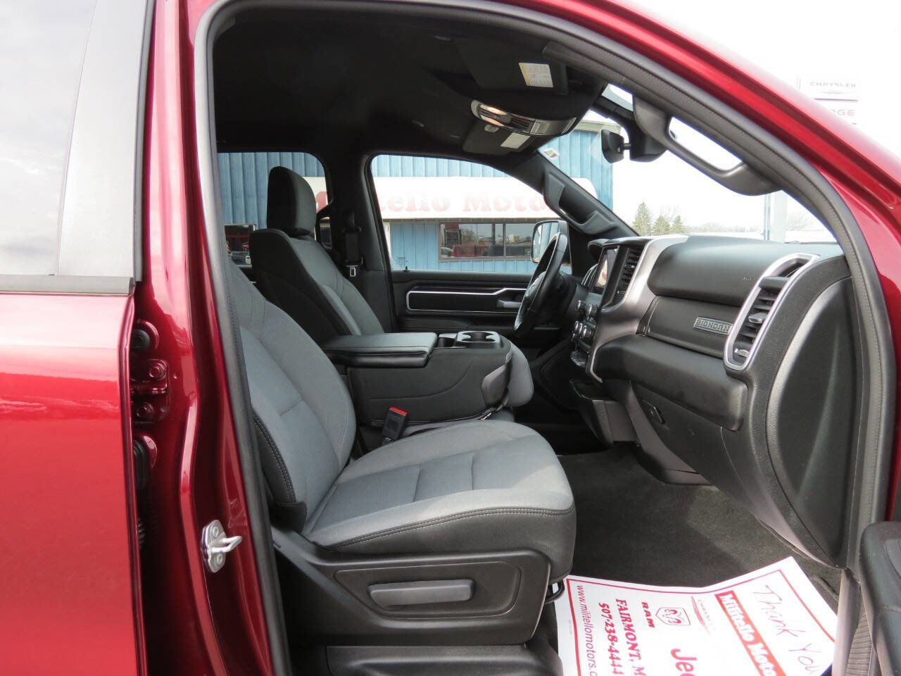 Used 2023 RAM 1500 Big Horn image 25