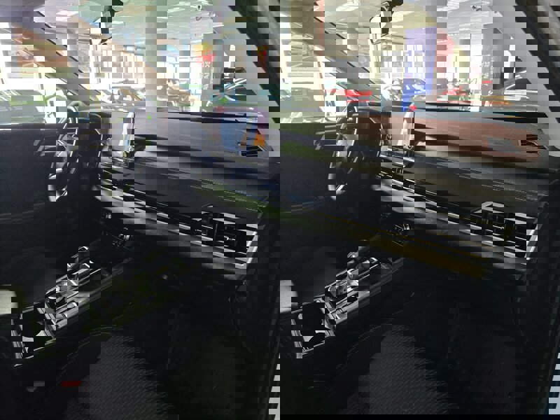 Used 2024 Mitsubishi Outlander ES image 13