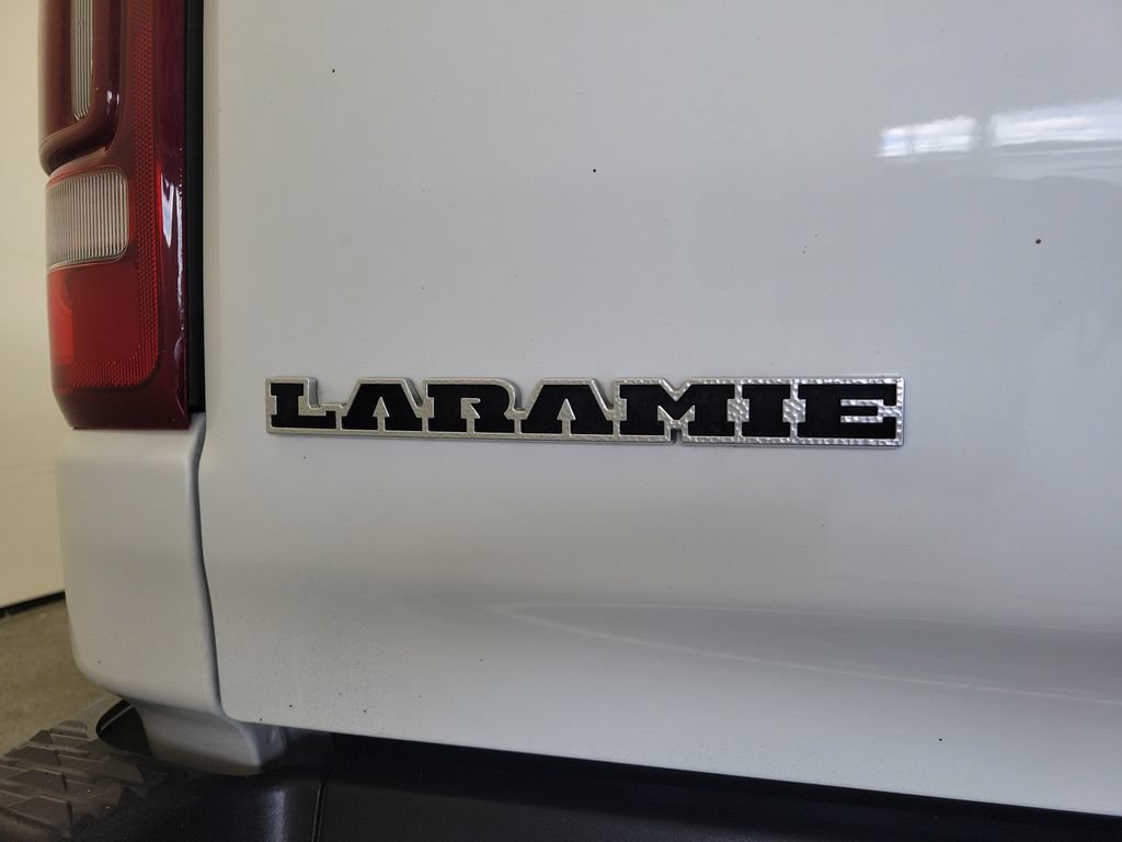 Used 2024 RAM 1500 Laramie AWD/4WD image 8