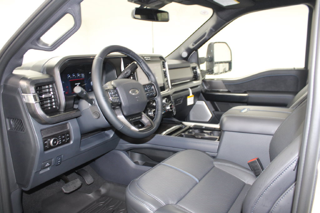 New 2026 Ford F250 Platinum AWD/4WD image 28