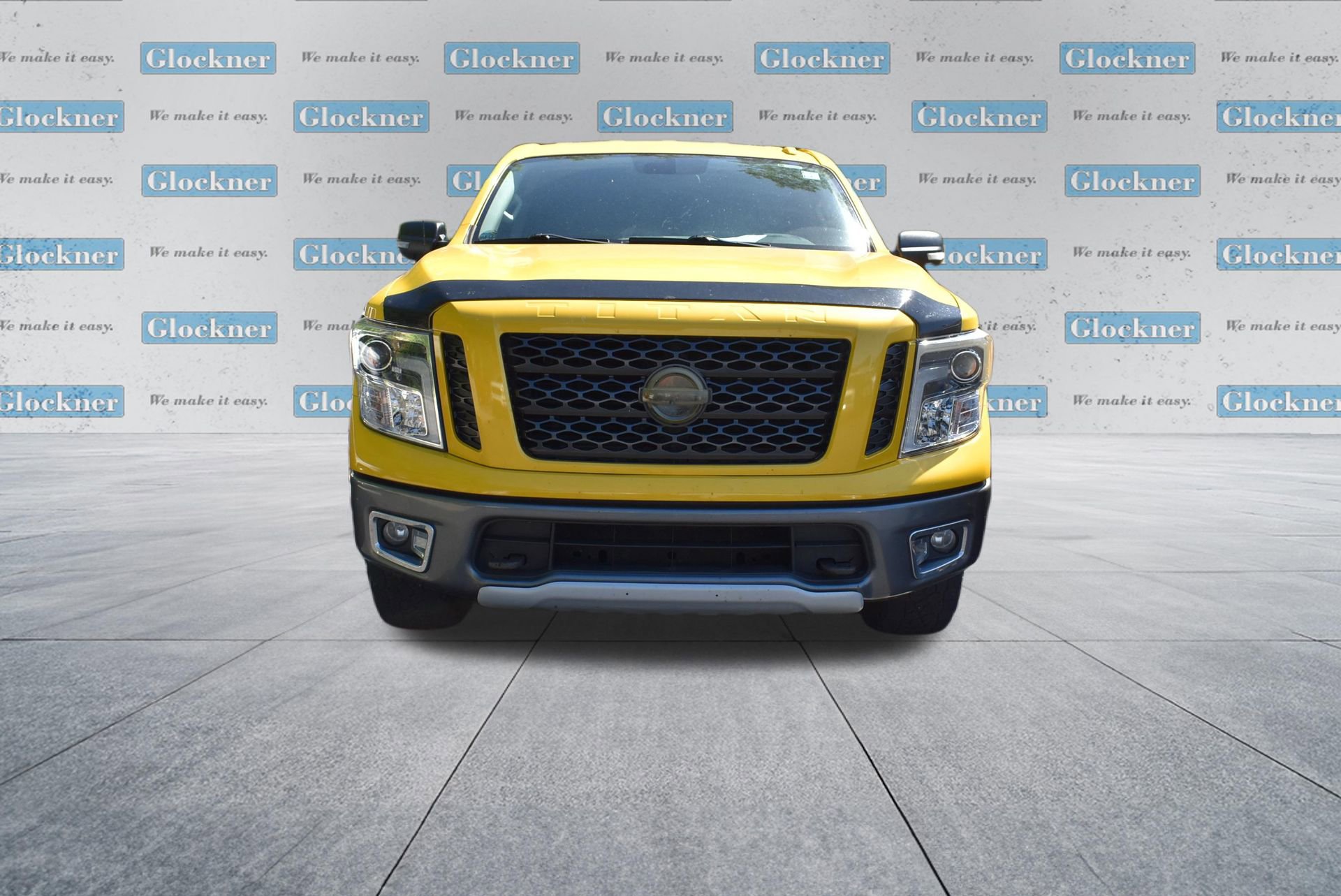 Used 2018 Nissan Titan PRO-4X AWD/4WD image 9