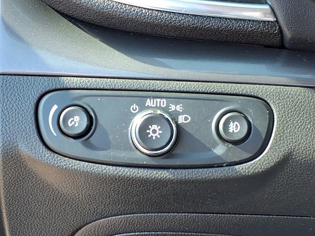 Used 2017 Buick Encore Premium w/ Experience Buick Package FWD image 16