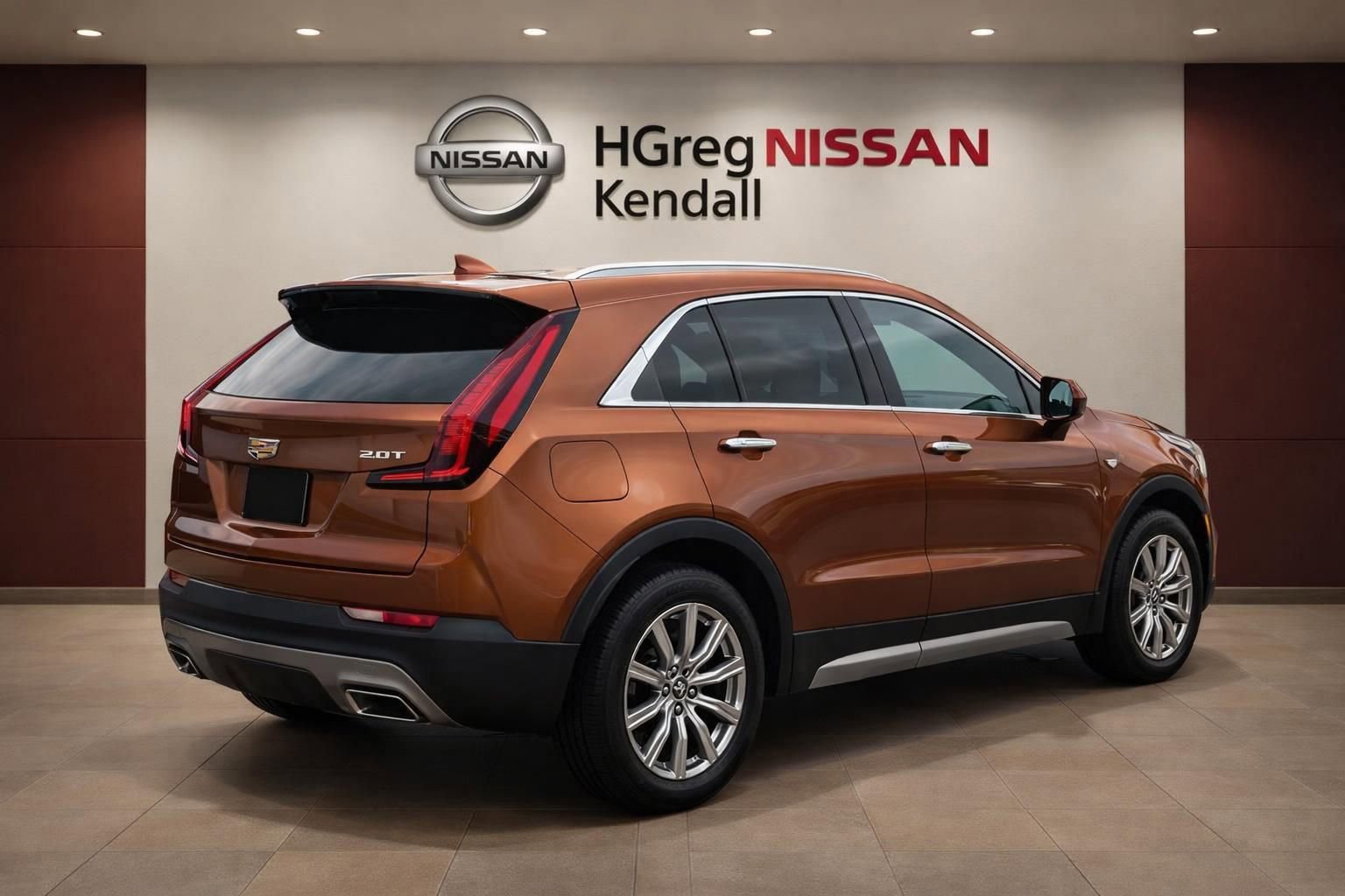 Used 2019 Cadillac XT4 Premium Luxury FWD image 4