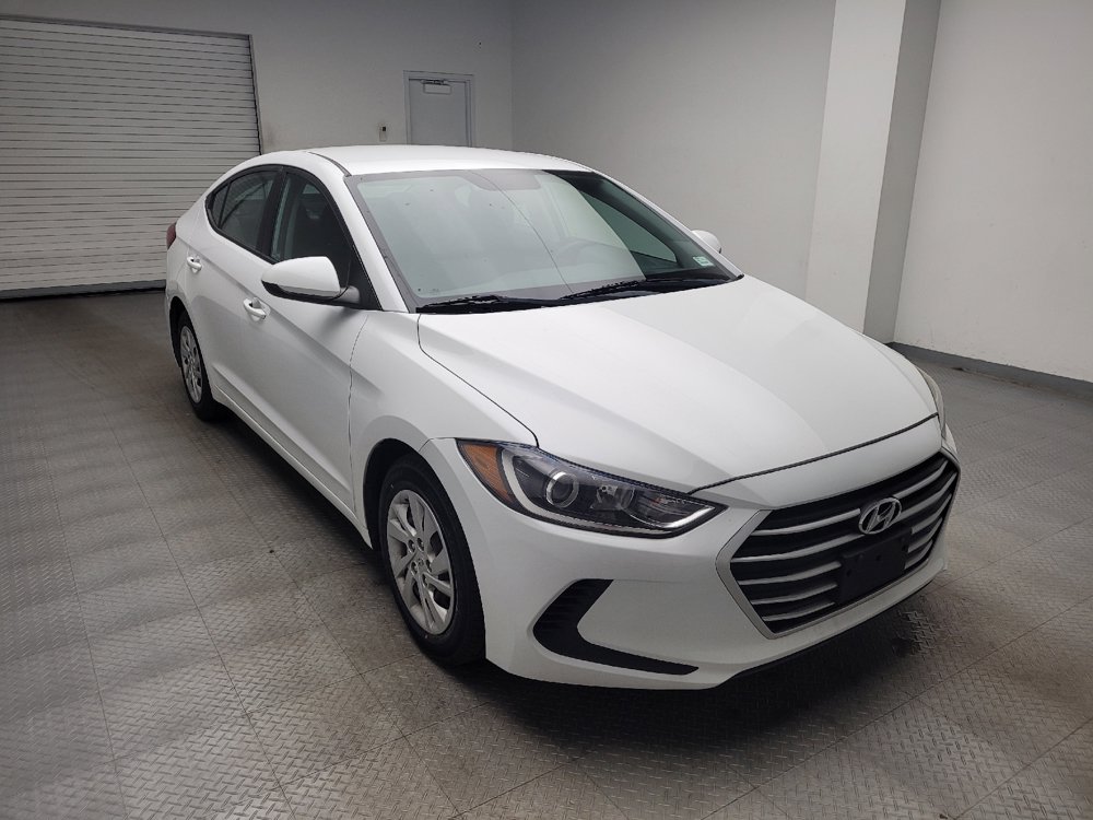 Used 2018 Hyundai Elantra SE FWD image 13