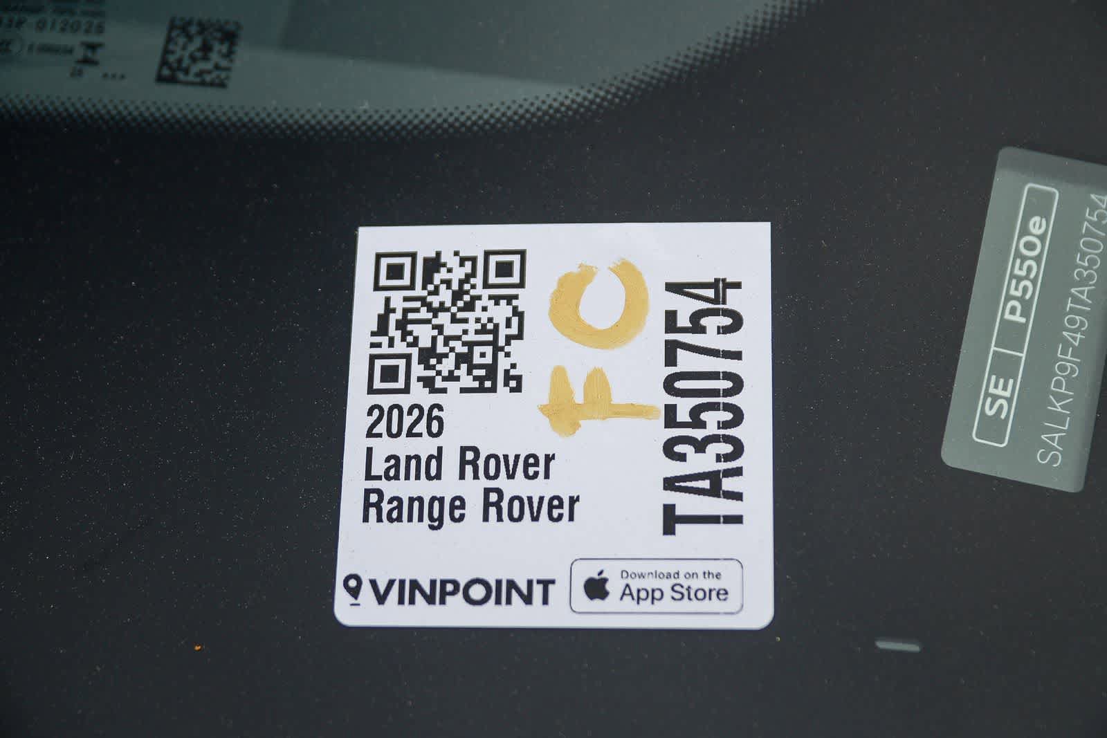 New 2026 Land Rover Range Rover SE image 30