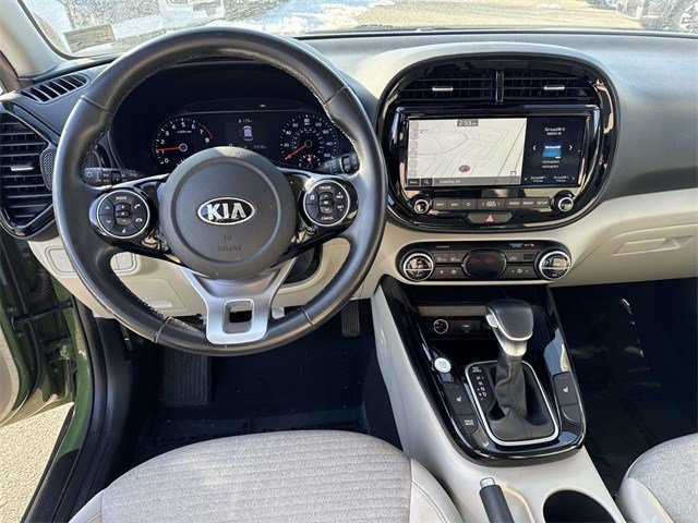 Used 2020 Kia Soul EX image 17