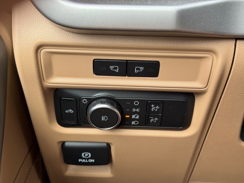 Used 2022 Ford F150 XLT w/ Equipment Group 301A Mid image 17