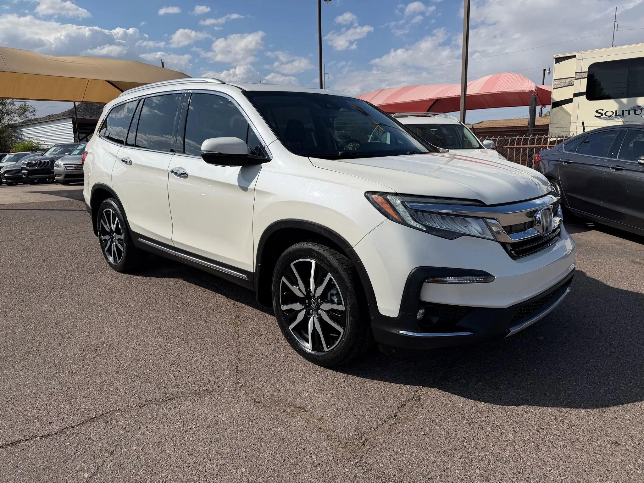 Used 2019 Honda Pilot Elite image 3