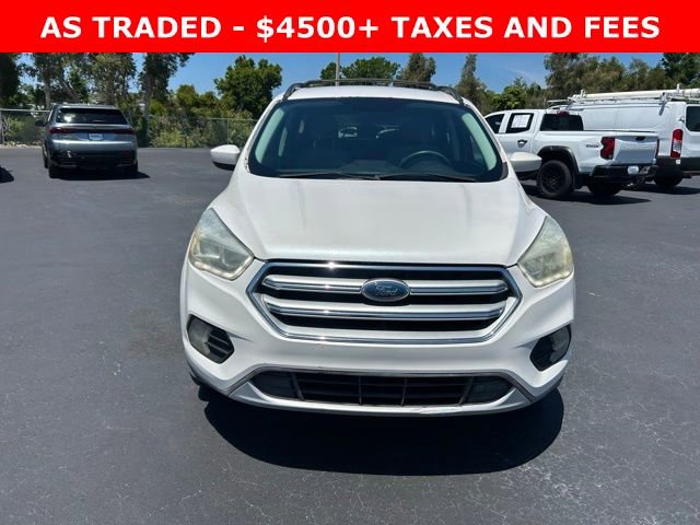 Used 2017 Ford Escape SE w/ Equipment Group 201A FWD video 2
